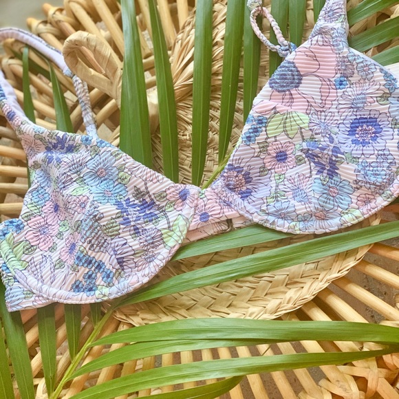 BILLABONG - Field Day Bra Bikini Top - Picture 8 of 8